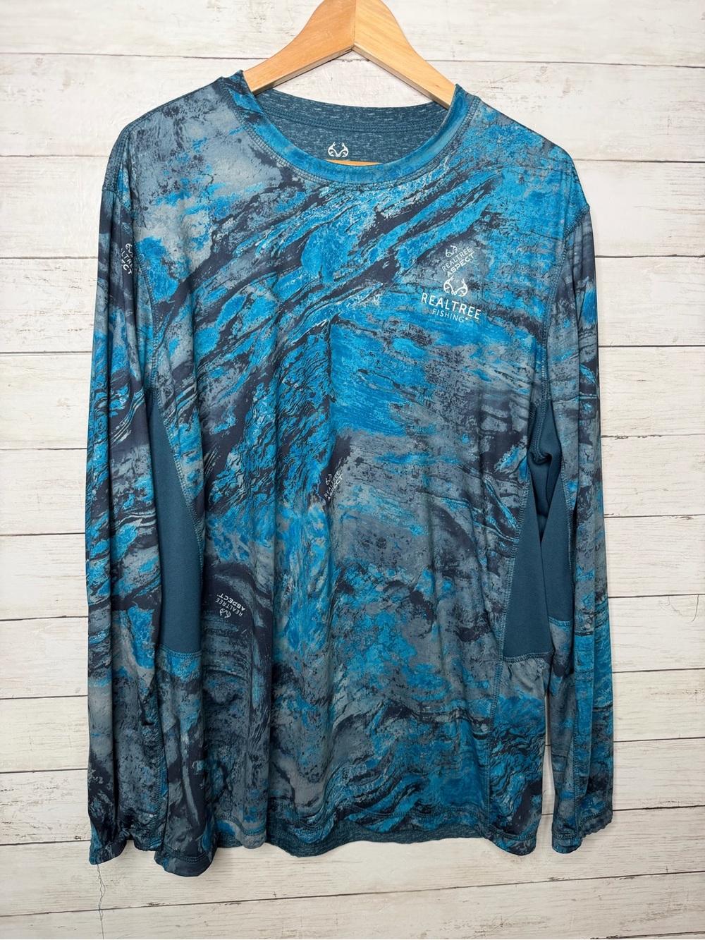 Realtree Fishing Reversible Long Sleeve UPF Sun Protection Shirt Men’s XL